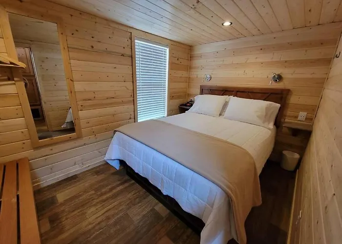 Holiday home 037 Tiny Nr Grand Canyon South Rim Sleeps 8 Valle